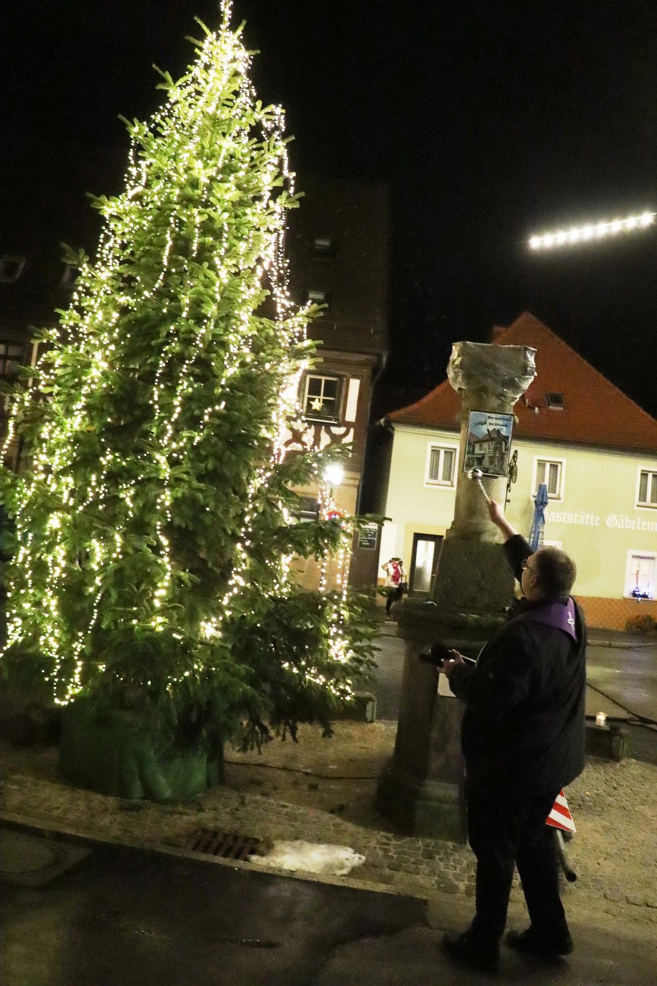 Adventseinläuten Baumsegnung